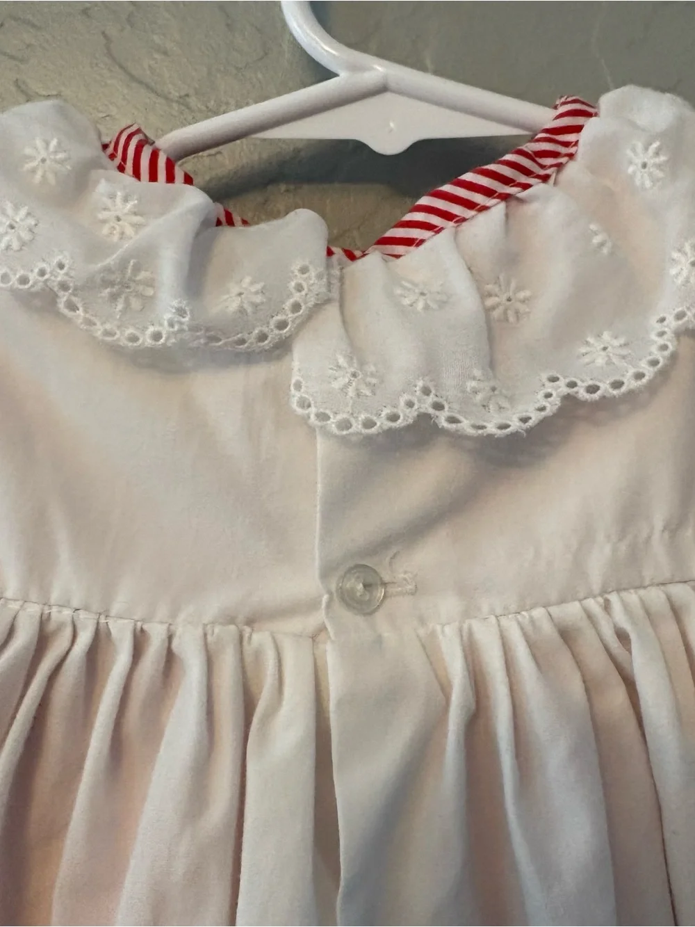 Baby togs Vintage baby girls red white Christmas embroider pinafore dress 3-6 mo